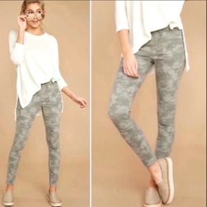 SPANX Camo Ankle Jean ish High Rise Jeggings Pull on Pants Grey EUC size XS